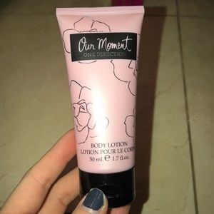 One Direction limited Our Moment Body lotion